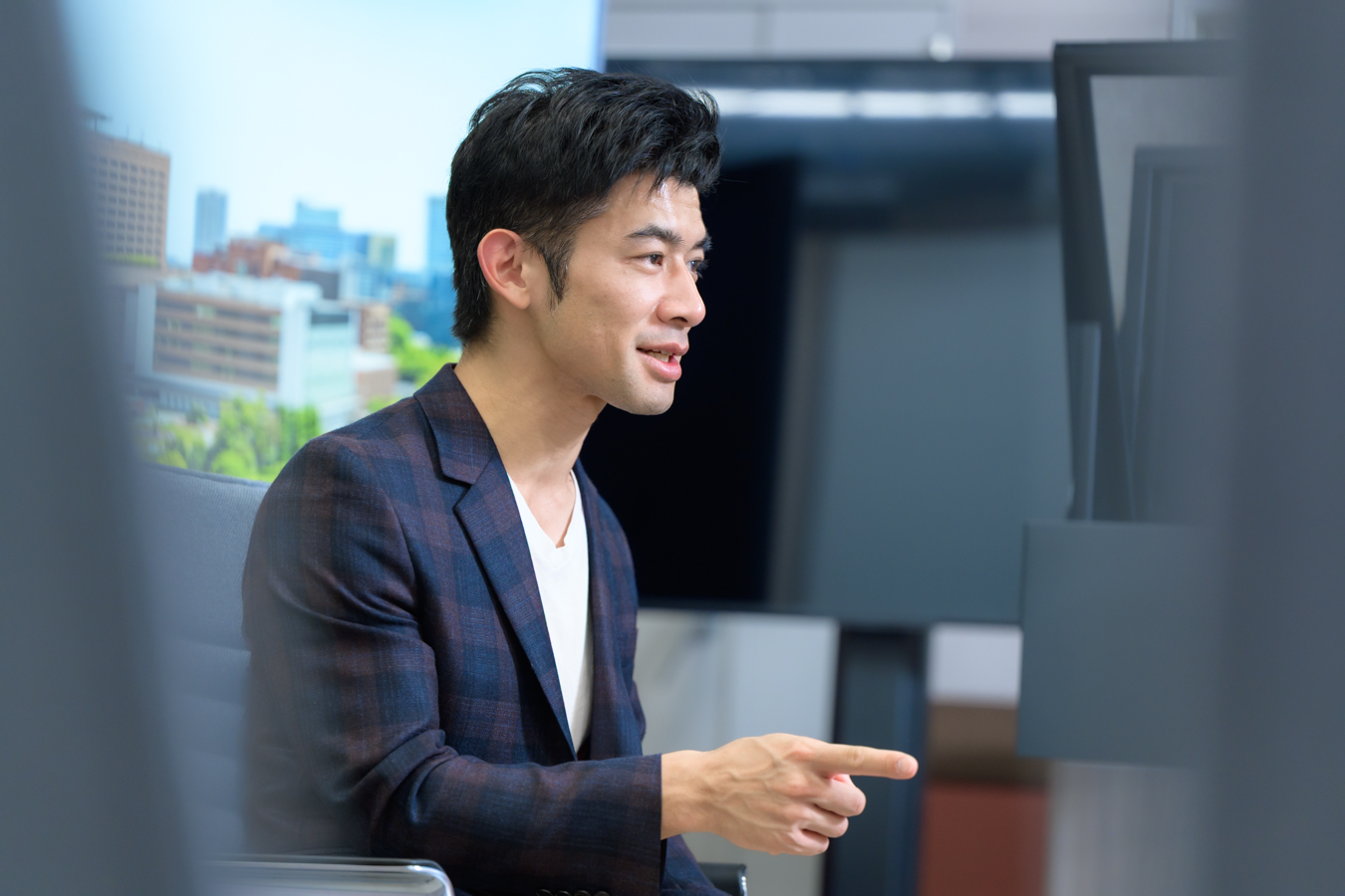 Dr. Sudo, what challenges are involved in expanding DS&AI education to medical universities?