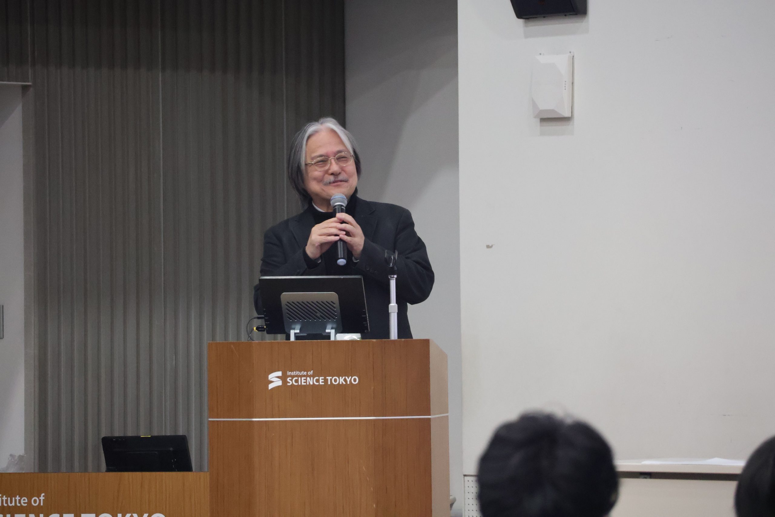 「データサイエンス・AI全学教育機構シンポジウム2026～企業との共創によるDS・AI人材育成の新展開～」を開催しました